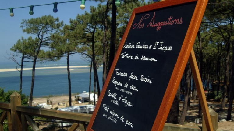Restaurant 06
